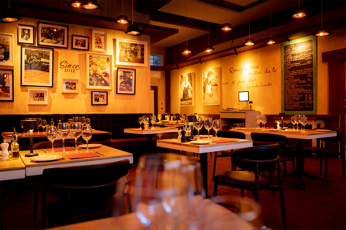 dining-rooms-the-new-one-the-cousins-restaurant